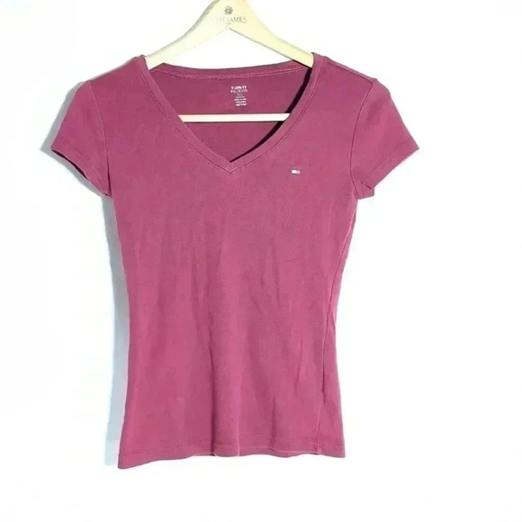 Tommy Hilfiger Tops - Ladies Pink Tommy Hilfiger V neck shirt sz XS